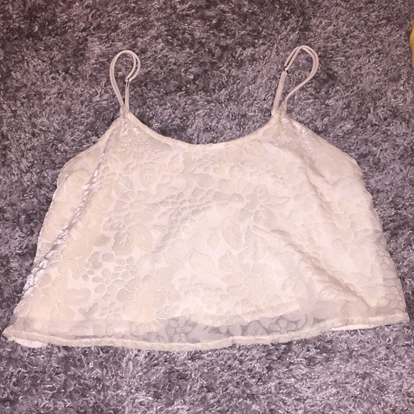 Abercrombie and Fitch crop top - Picture 2 of 4